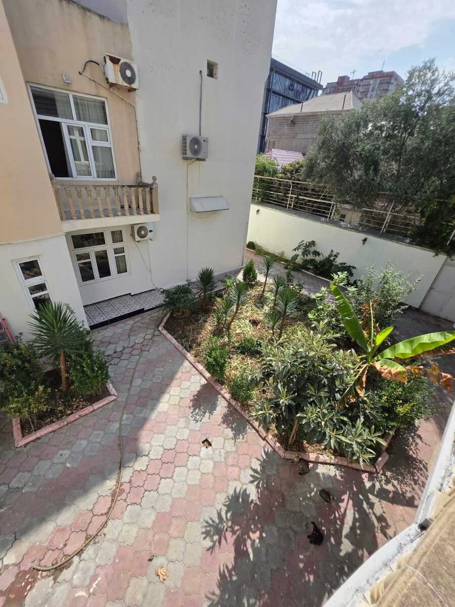 İcarəyə verilir 8 otaqlı həyət evi/bağ evi 500 m² — Ev, villa, Bakı (4)