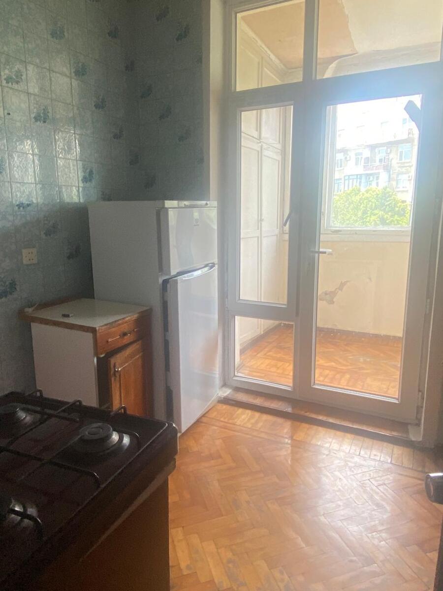 Satılır 3 otaqlı köhnə tikili 70 m² — Mənzil, Bakı (6)