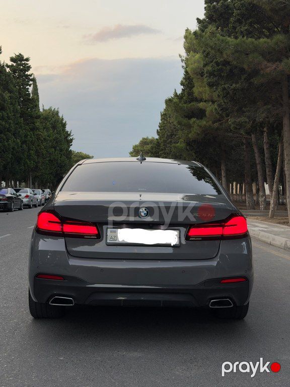 BMW 530e, 2.0 L, 12 kWh, 2021 il, 80 000 km — Avtomobillər, Sumqayıt (5)