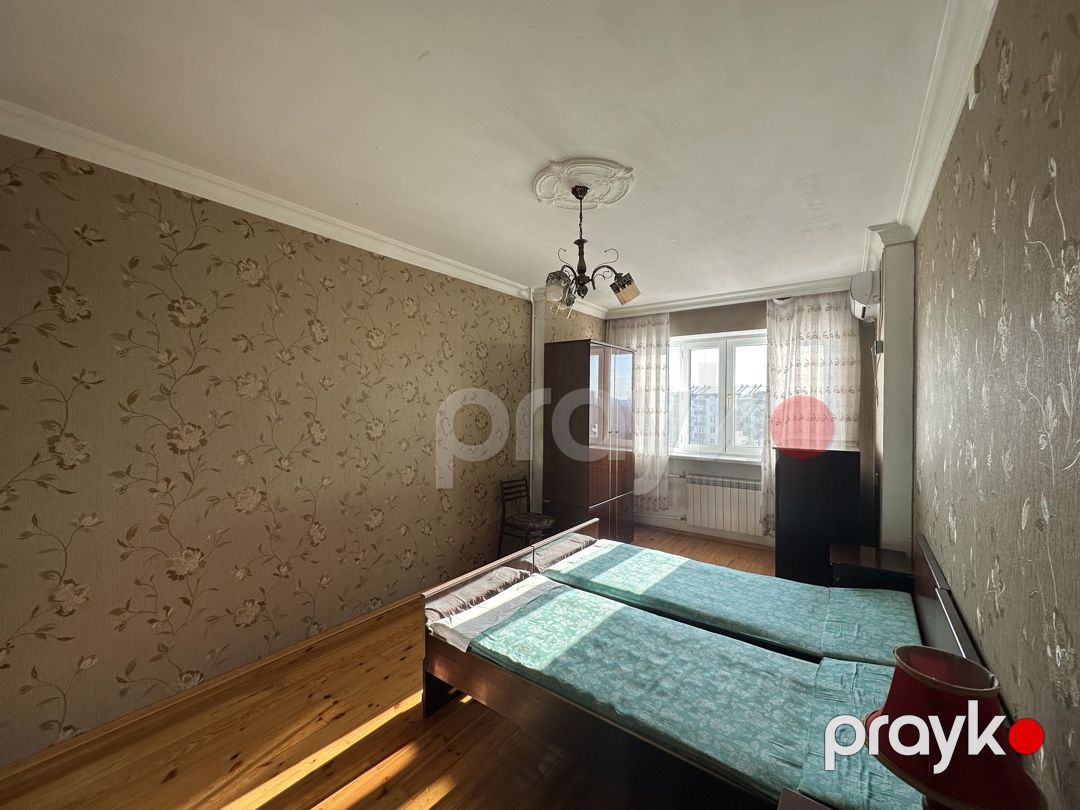 Satılır 4 otaqlı köhnə tikili 120 m² — Mənzil, Bakı (7)