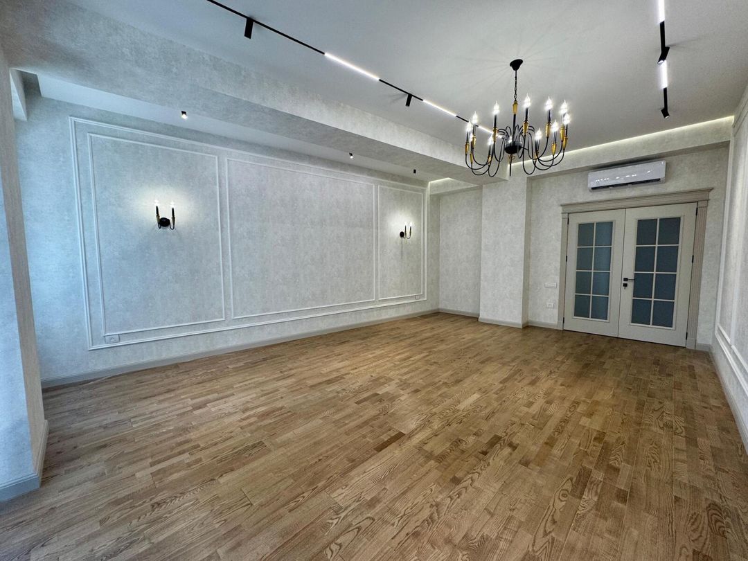 İcarəyə verilir 4 otaqlı yeni tikili 220 m² — Mənzil, Bakı (8)