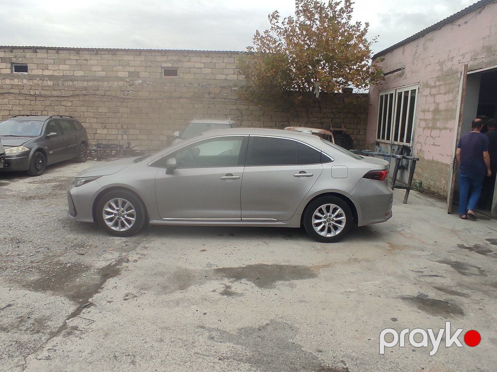 Toyota Corolla, 1.6 L, 2019 il, 110 000 km — Avtomobillər, Bakı (2)