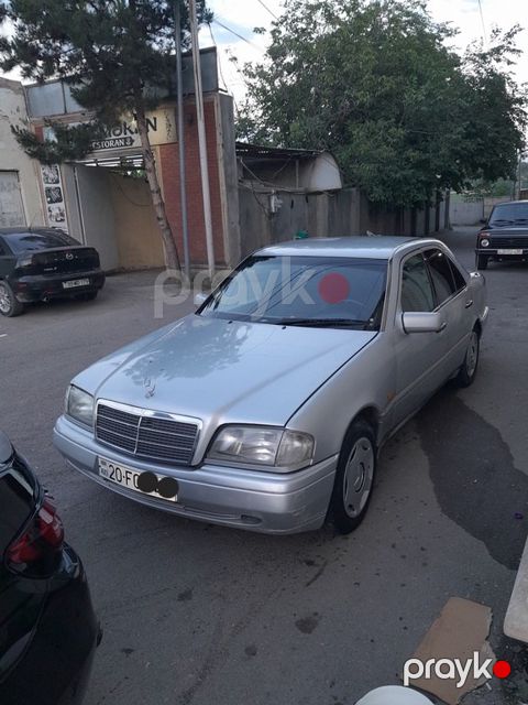 Mercedes C 200, 2.0 L, 1994 il, 638 000 km