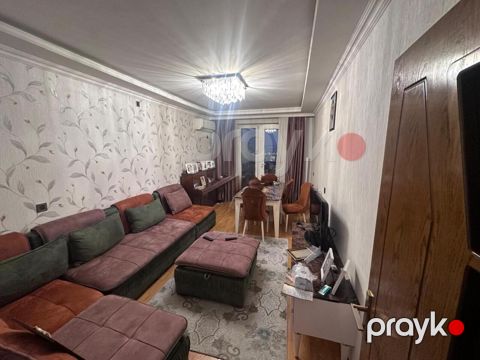 Satılır 5 otaqlı köhnə tikili 120 m²