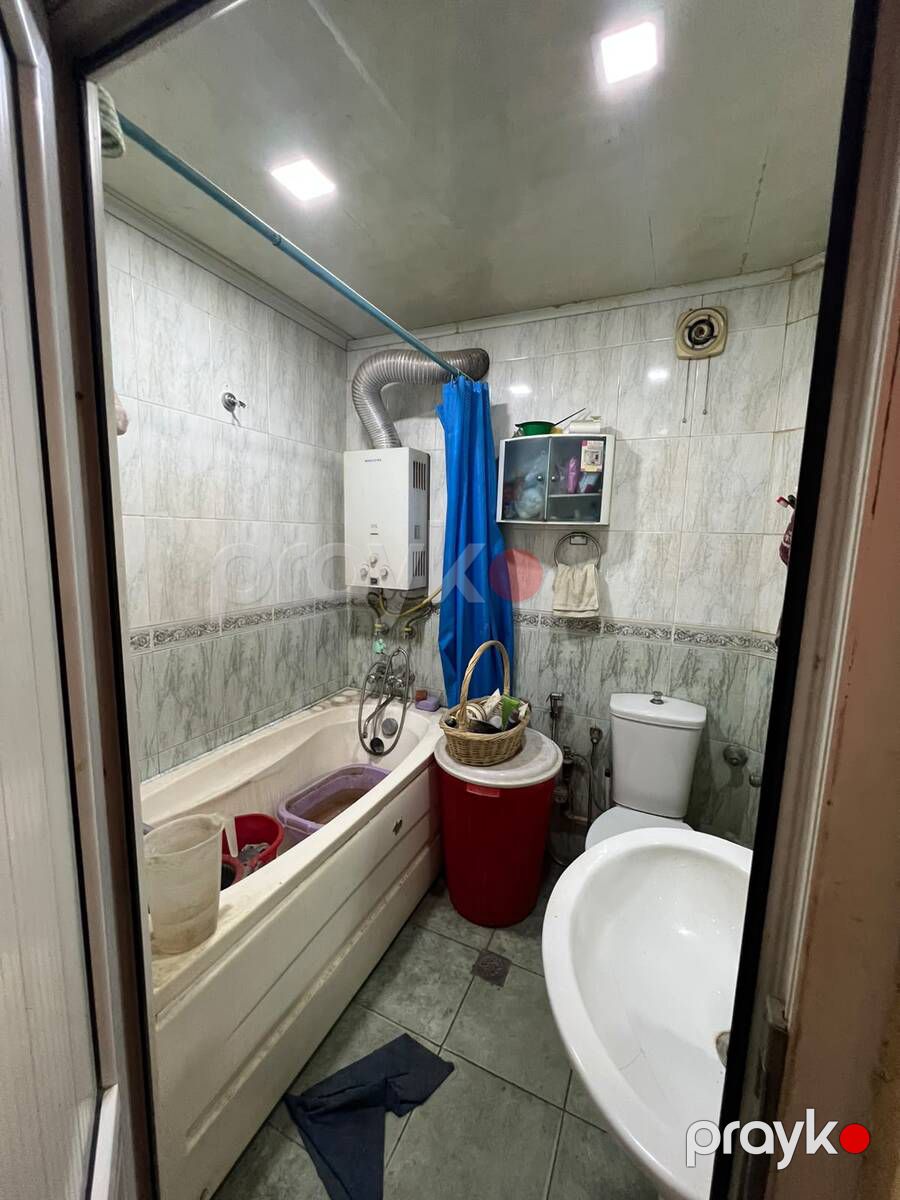 Satılır 3 otaqlı köhnə tikili 70 m² — Mənzil, Bakı (12)