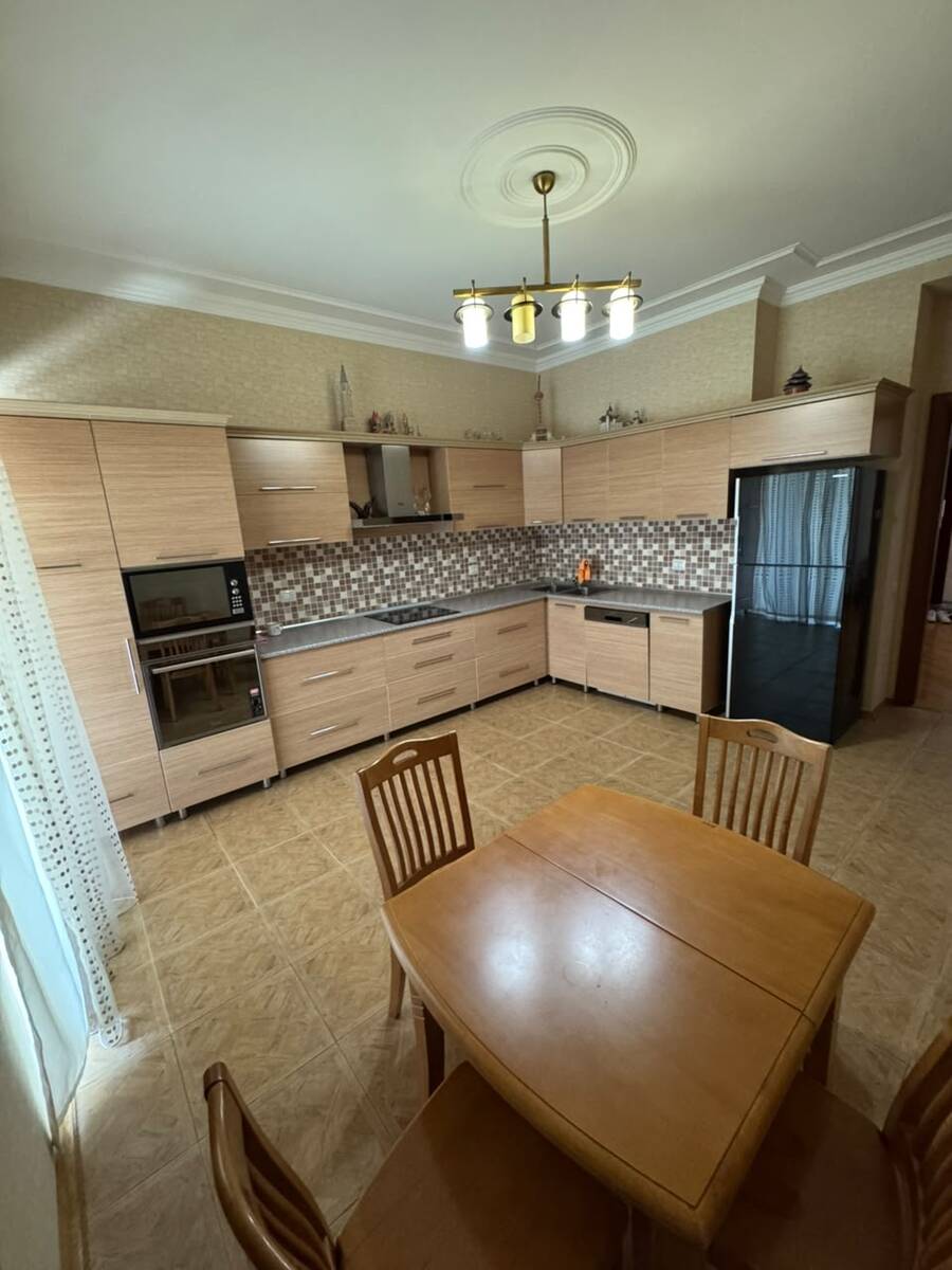 İcarəyə verilir 4 otaqlı yeni tikili 190 m² — Mənzil, Bakı (6)