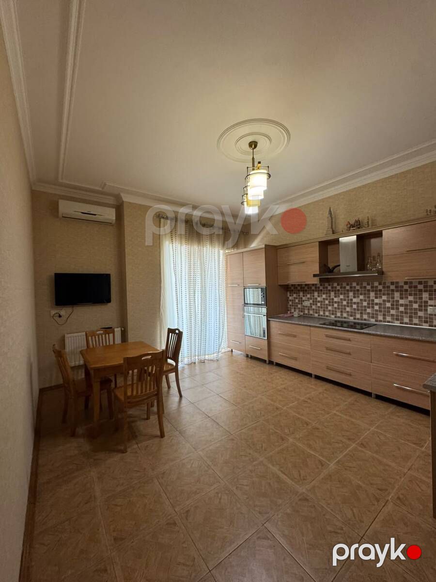 İcarəyə verilir 4 otaqlı yeni tikili 190 m² — Mənzil, Bakı (7)