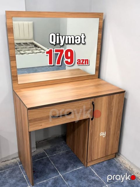 Aynalı makiyaj/iş masasının dəsti - Material: ağac naxışlı laminat