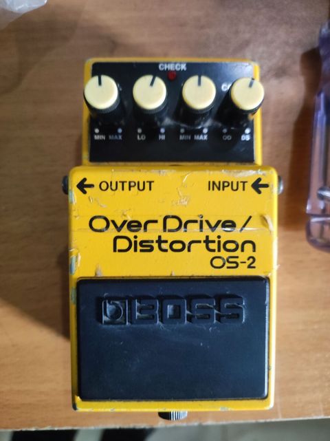 Məhsul: Boss OS-2 OverDrive/Distortion gitara pedalı Xüsusiyyətlər — Gəncə
