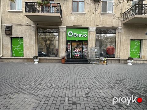 Satılır obyekt 140 m² — Bakı