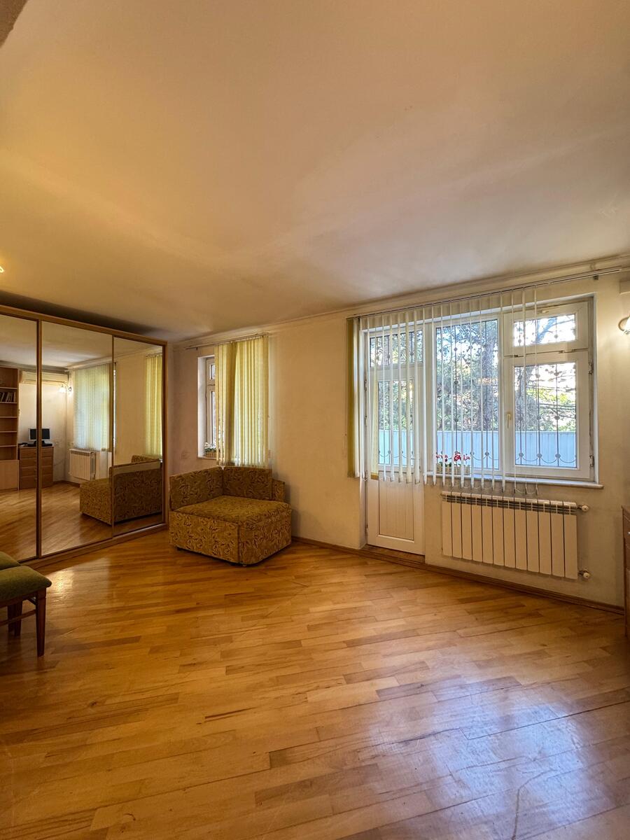 Satılır 3 otaqlı köhnə tikili 70 m² — Mənzil, Bakı (2)