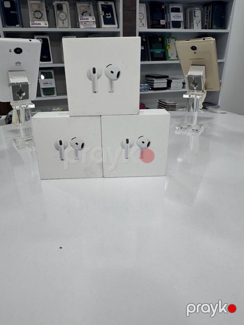 Apple AirPods 4 — Bakı