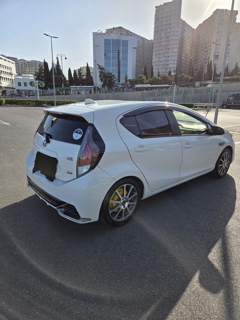 Toyota Aqua, 1.5 L, 0.9 kWh, 2016 il, 87 400 km — Avtomobillər, Bakı (6)