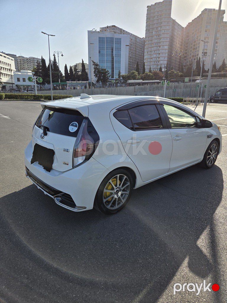 Toyota Aqua, 1.5 L, 0.9 kWh, 2016 il, 87 400 km — Avtomobillər, Bakı (6)