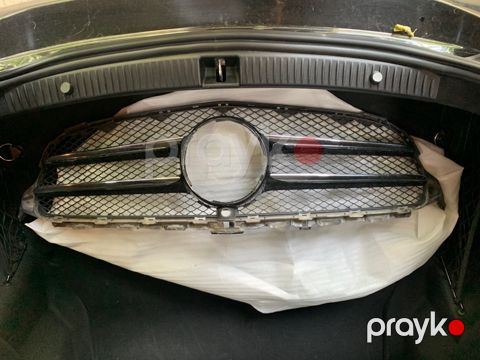 Mercedes radiator barmaqlığı — Bakı