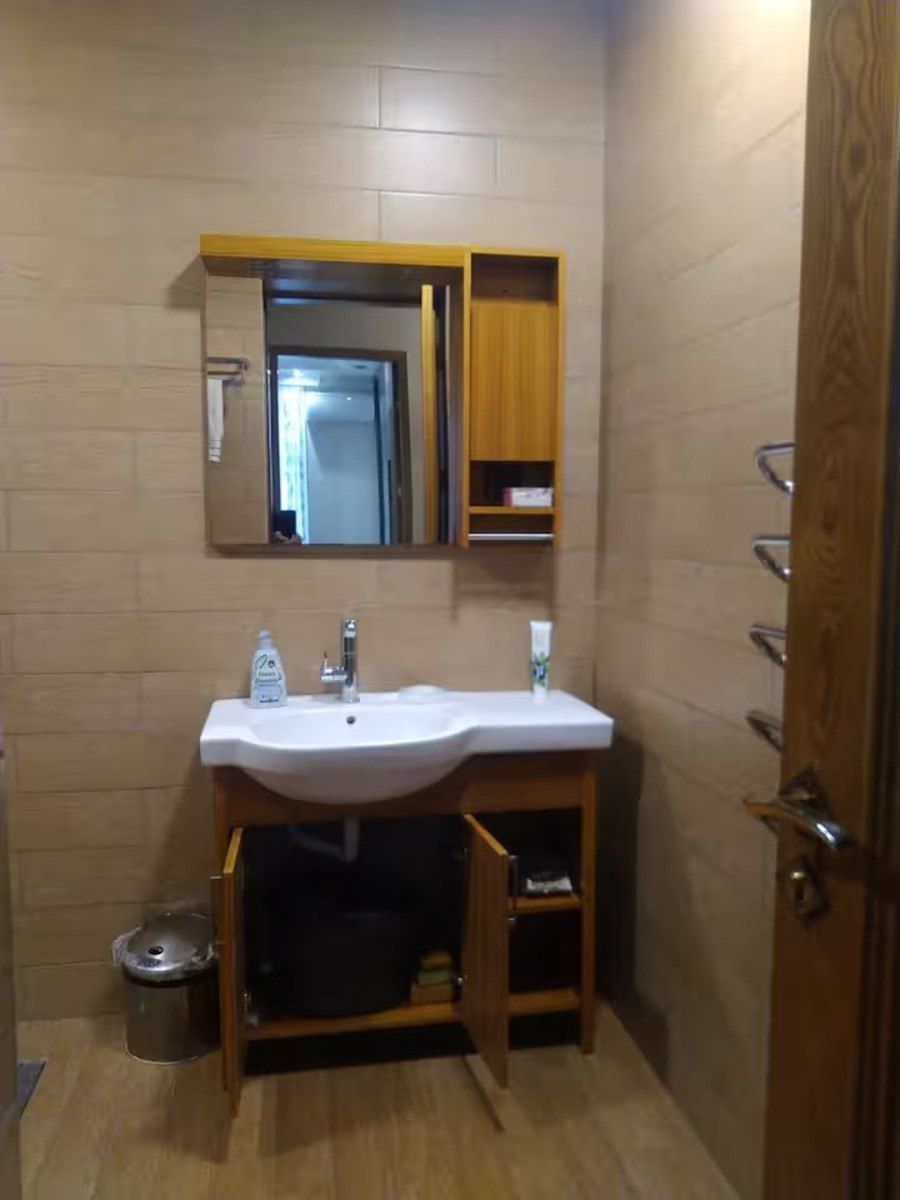 İcarəyə verilir 3 otaqlı köhnə tikili 85 m² — Mənzil, Bakı (2)