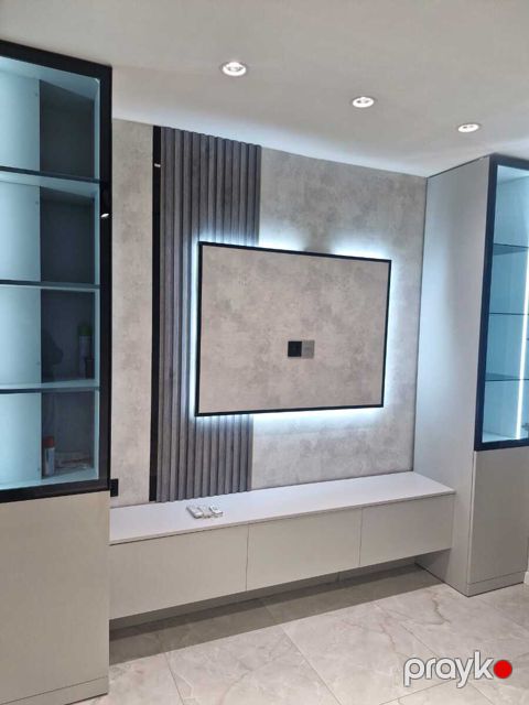 Satılır 4 otaqlı köhnə tikili 80 m² — Bakı