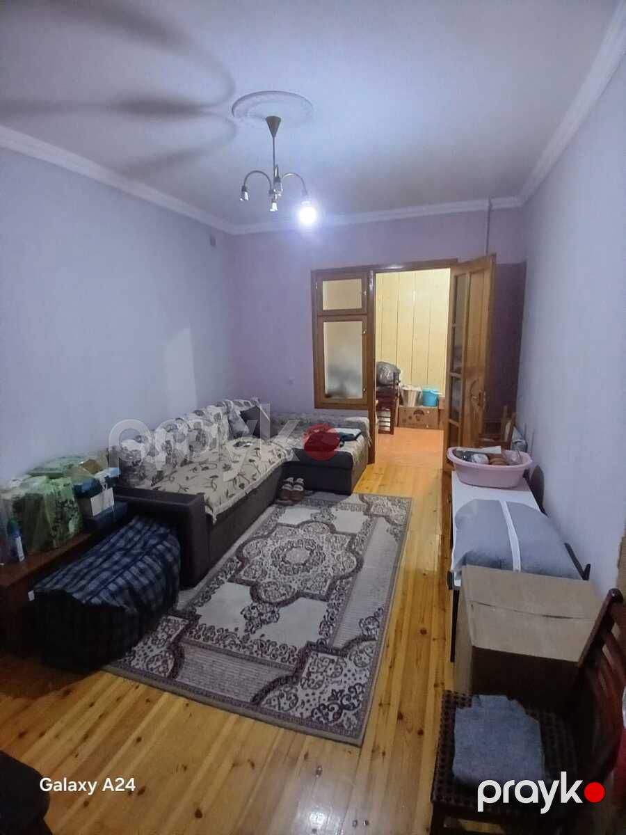 Satılır 2 otaqlı köhnə tikili 52 m² — Mənzil, Bakı (3)