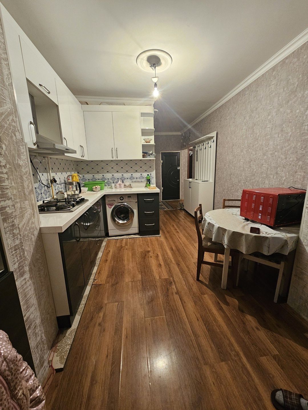 Satılır 2 otaqlı köhnə tikili 75 m² — Mənzil, Bakı