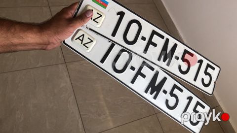 Avtomobil qeydiyyat nişanı - 10-FM-515 — Bakı