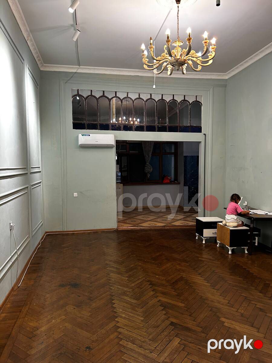 İcarəyə verilir 4 otaqlı köhnə tikili 160 m² — Mənzil, Bakı (3)