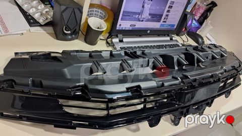 "Toyota Camry 2024" radiator barmaqlığı — Bakı