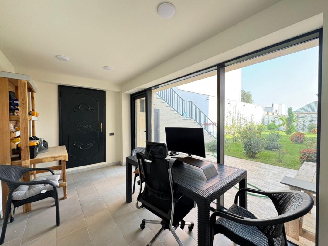 Satılır 6 otaqlı həyət evi/bağ evi 400 m² — Ev, villa, Bakı (8)
