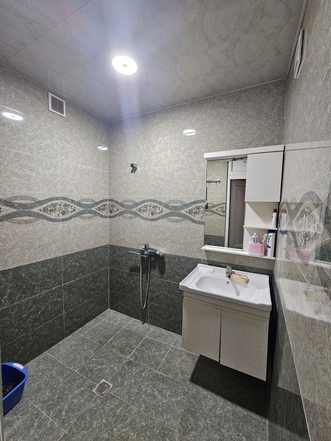 Satılır 2 otaqlı köhnə tikili 75 m² — Mənzil, Bakı (8)