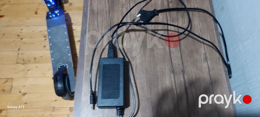 Elektrik skuter barter var Xüsusiyyətlər: - Kompakt, qatlanan şəhər — Skuterlər, Sanqaçal (2)