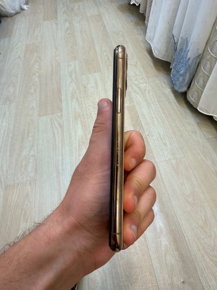 Apple iPhone 11 Pro Gold 256GB/4GB — Smartfonlar, Bakı (5)