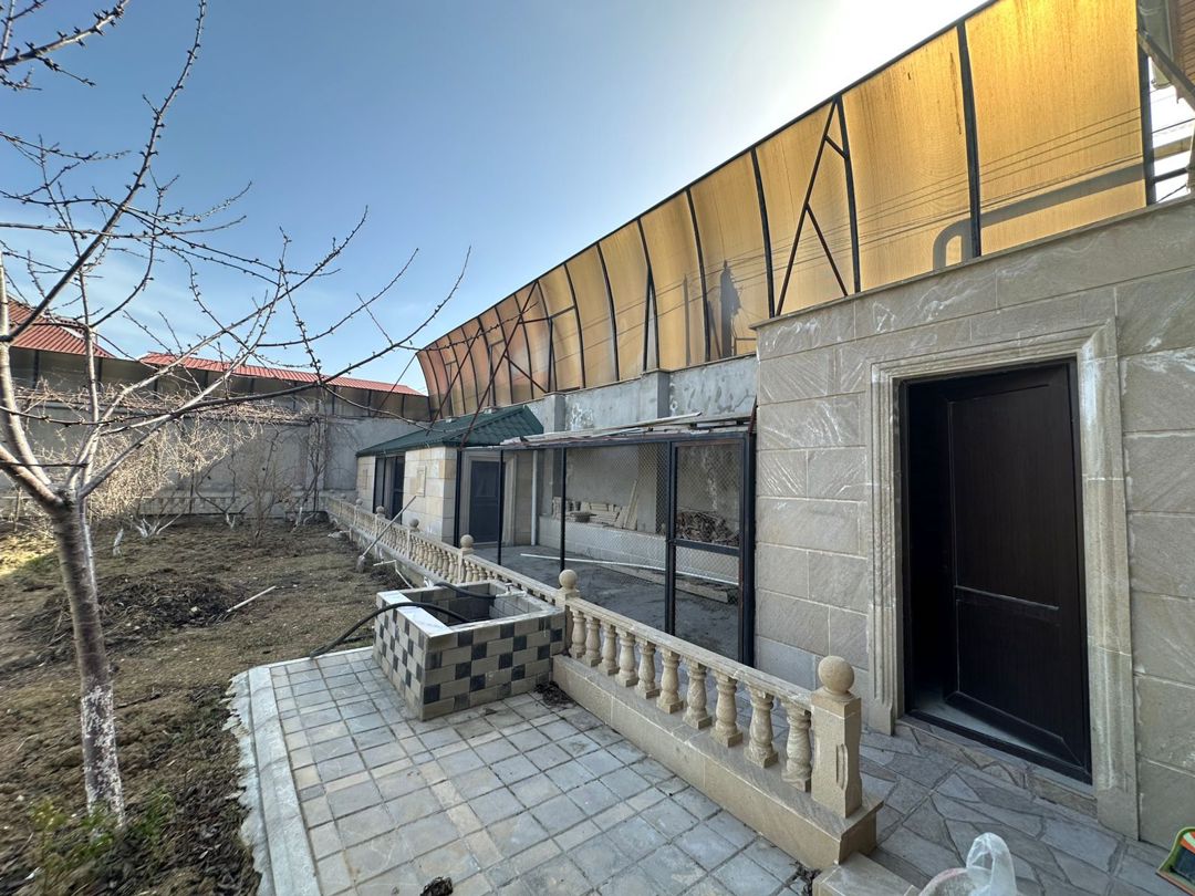 Satılır 5 otaqlı həyət evi/bağ evi 350 m² — Ev, villa, Bakı (11)