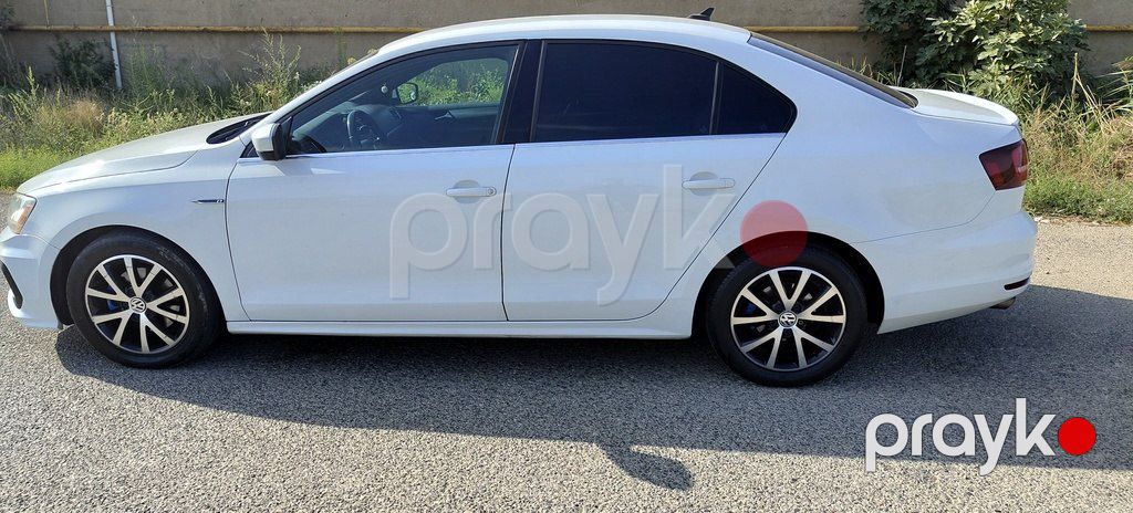Volkswagen Jetta, 1.5 L, 2017 il, 246 037 km — Avtomobillər, Bakı (4)