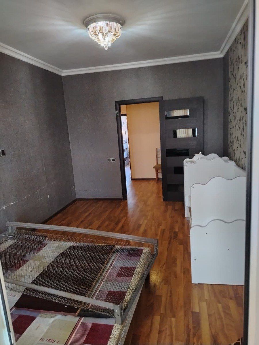 Satılır 2 otaqlı köhnə tikili 60 m² — Mənzil, Bakı (9)