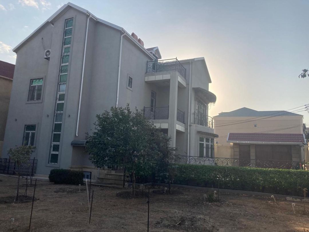 Satılır 6 otaqlı həyət evi/bağ evi 330 m² — Ev, villa, Bakı (3)