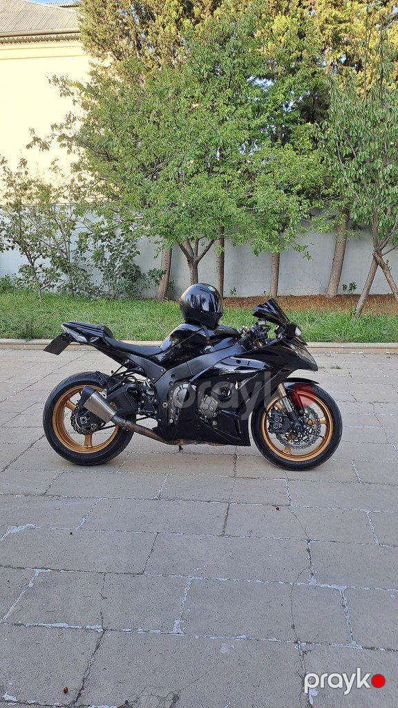Kawasaki Ninja ZX-10R, 1000 sm3, 2011 il, 29 500 km — Motosikletlər, Bakı (7)