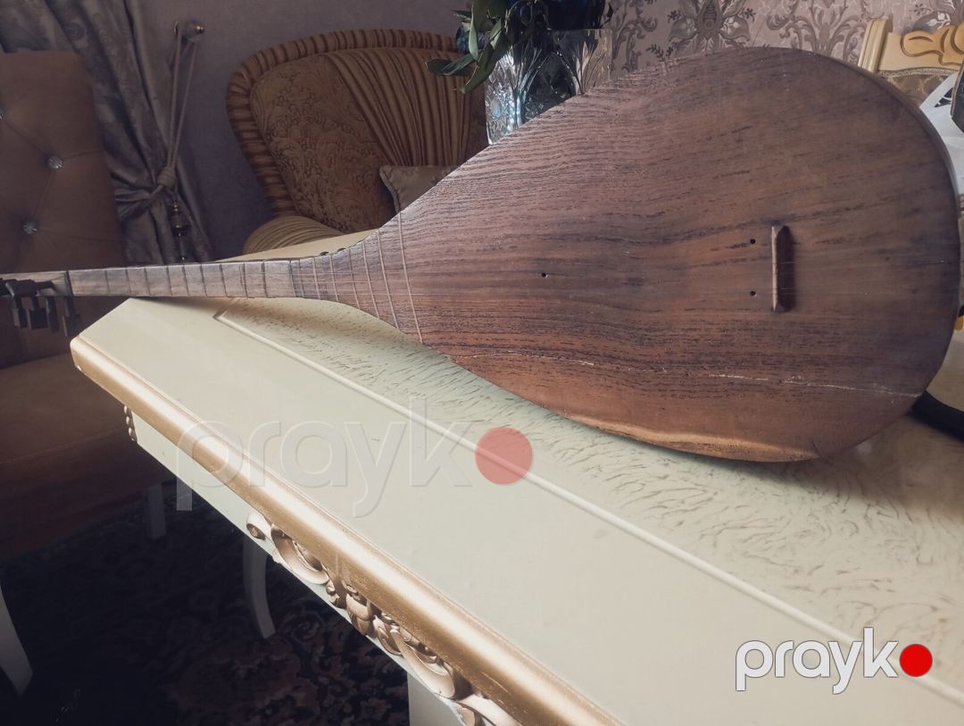 Saz — Musiqiə alətləri, Bakı
