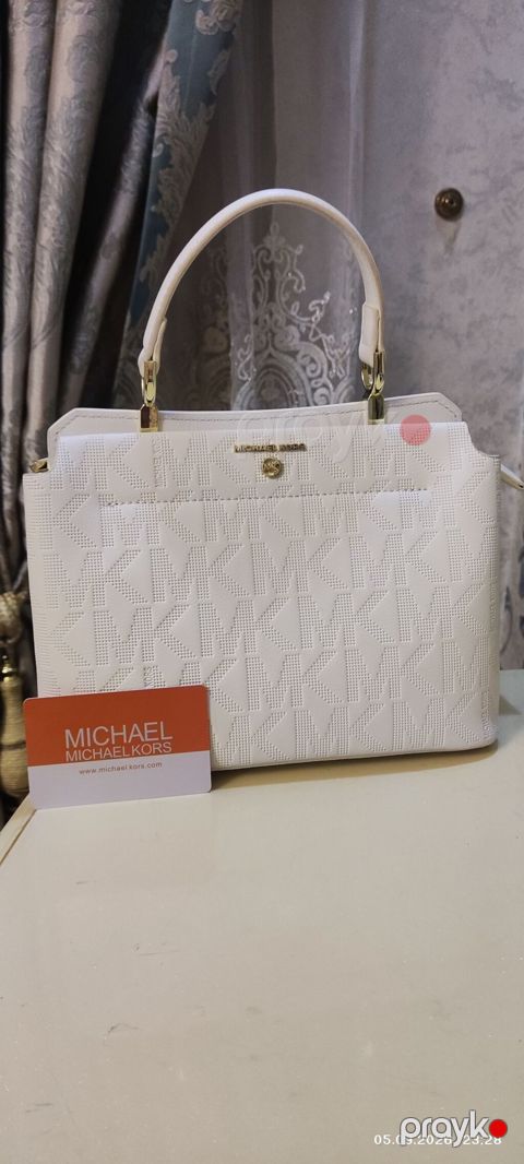 Məhsul: Michael Kors qadın çantası. A klassdi hec islenmeyib — Gəncə