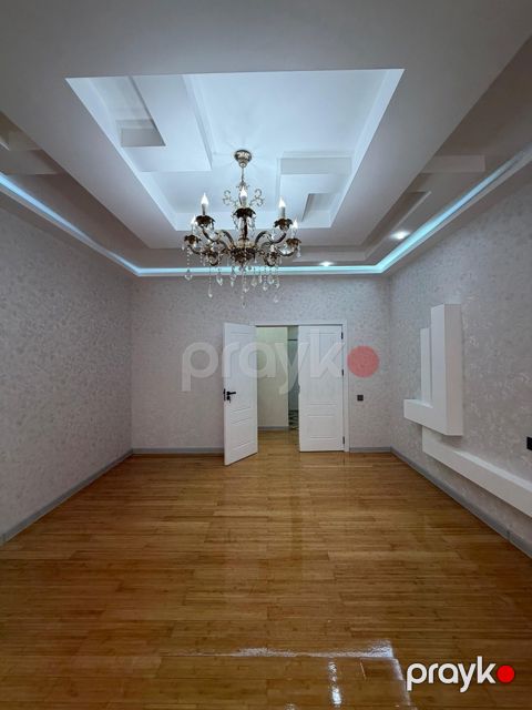 Satılır 3 otaqlı yeni tikili 80 m²