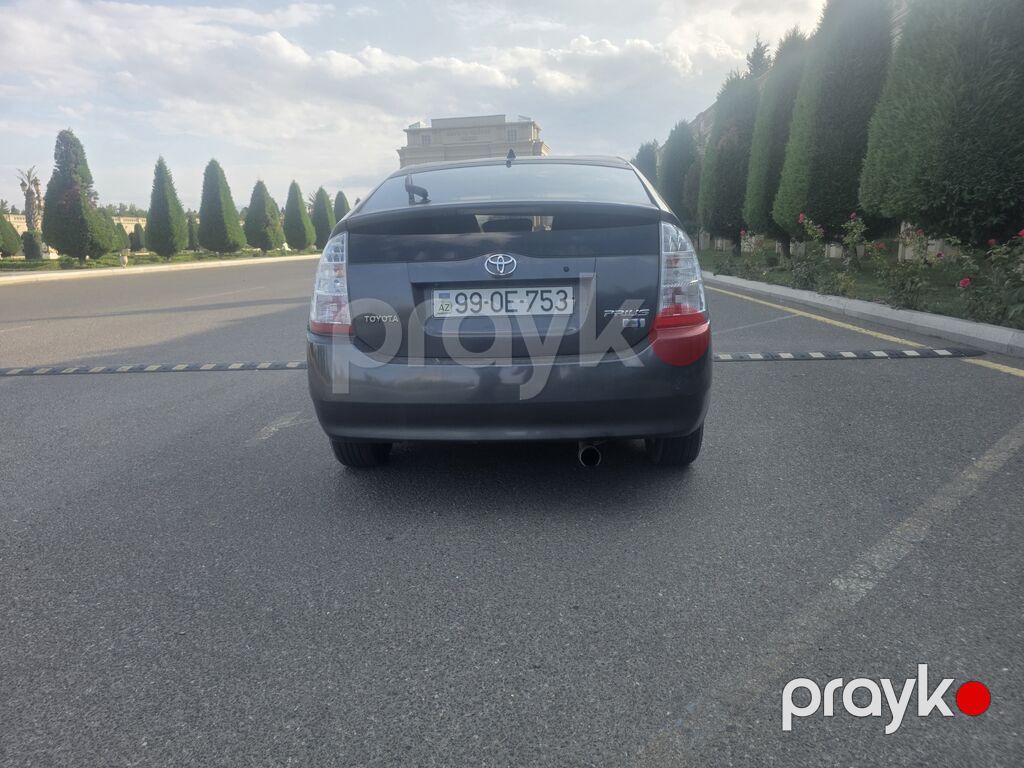 Toyota Prius: 1.5 l 2008 il Hetçbek 99-OE-753 — Avtomobillər, Gəncə (2)