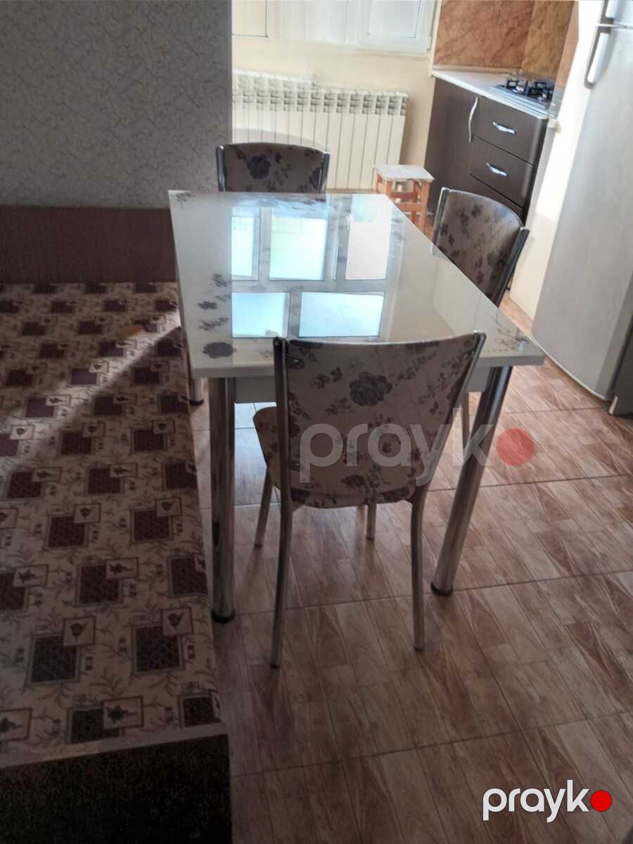 İcarəyə verilir 2 otaqlı köhnə tikili 51 m² — Mənzil, Bakı (10)