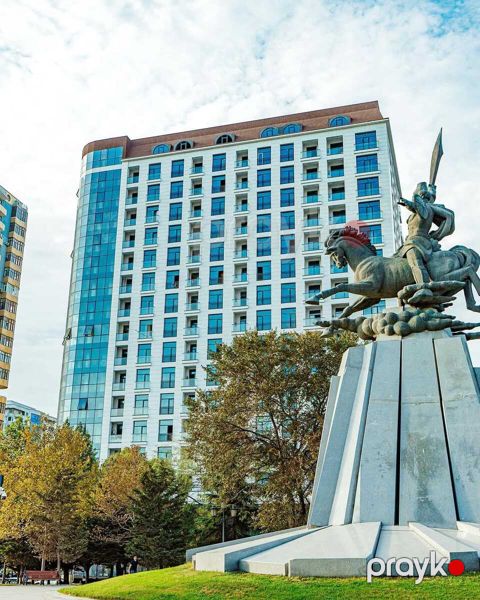 Satılır 4 otaqlı yeni tikili 209 m²