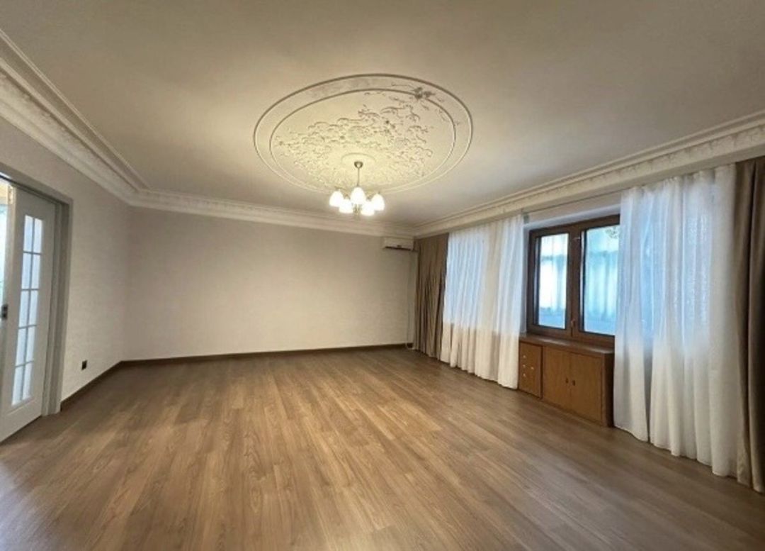 Satılır 3 otaqlı köhnə tikili 100 m² — Mənzil, Bakı (3)