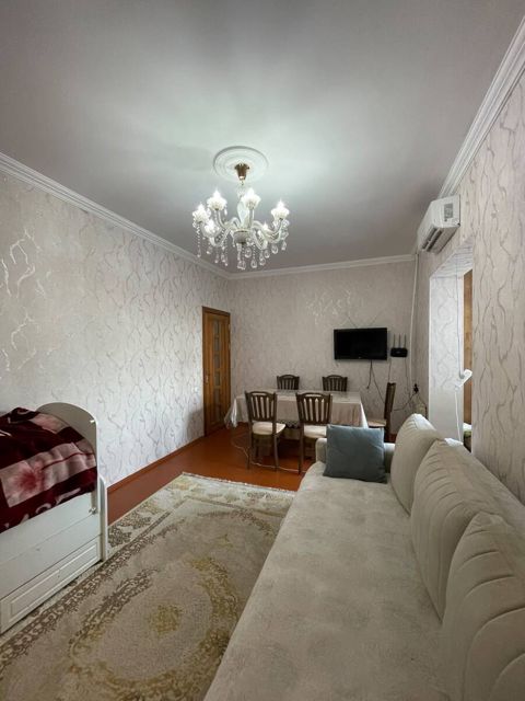 Satılır 2 otaqlı köhnə tikili 50 m² — Bakı