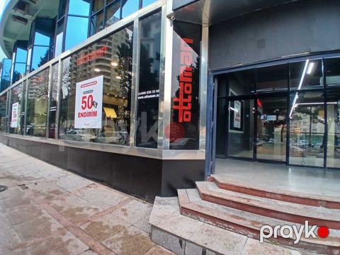 İcarəyə verilir obyekt 2200 m²