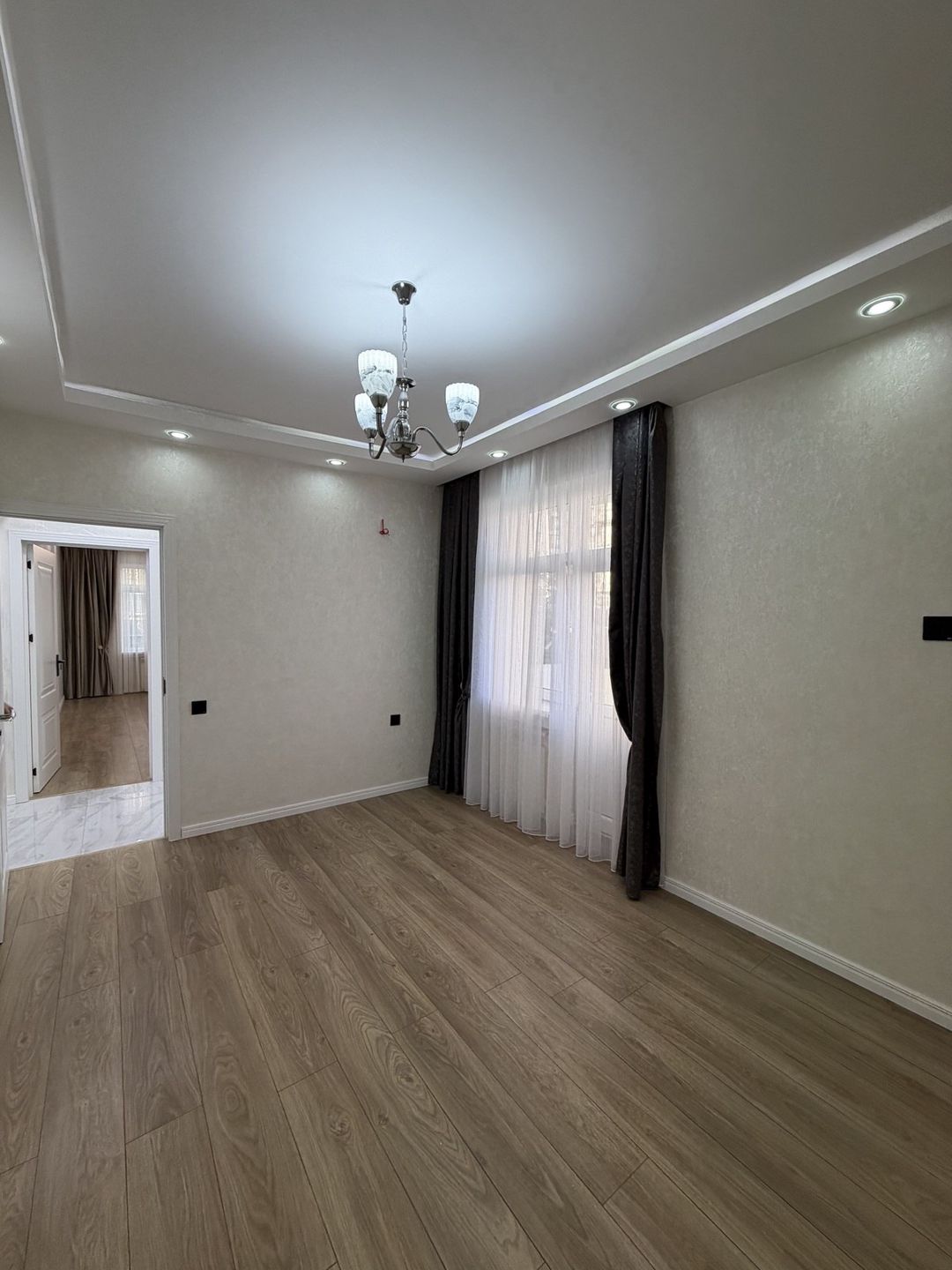Satılır 2 otaqlı köhnə tikili 68 m² — Mənzil, Bakı (3)