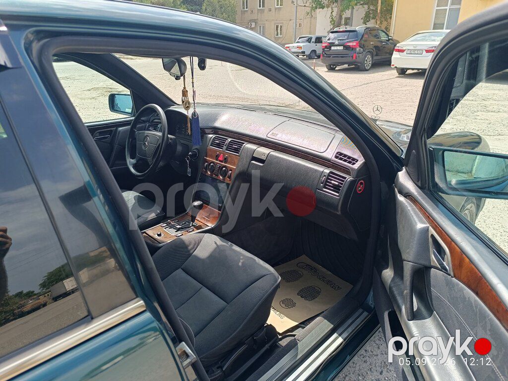 Mercedes E 230, 2.3 L, 1996 il, 476 093 km — Avtomobillər, Bakı (9)