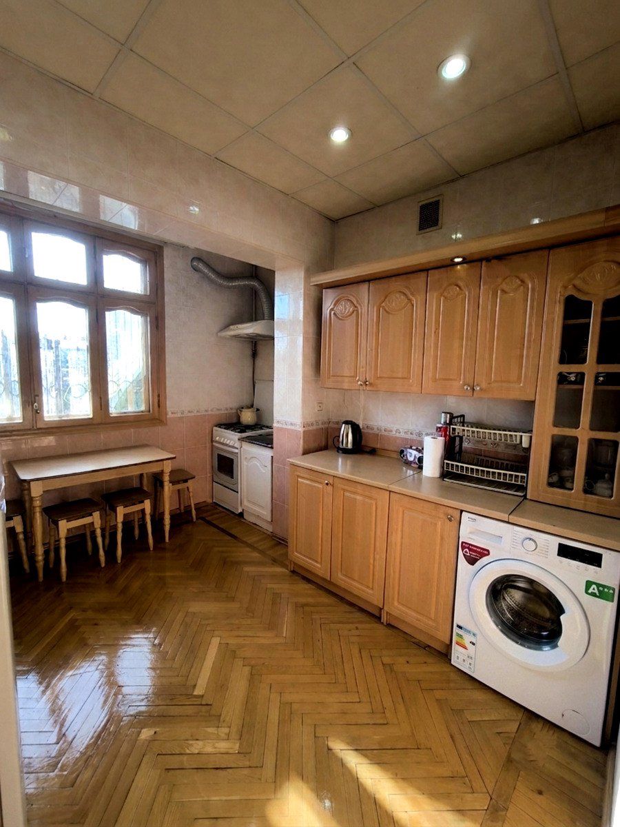 İcarəyə verilir 4 otaqlı köhnə tikili 88 m² — Mənzil, Bakı (9)
