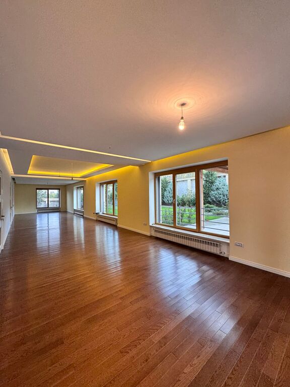 Satılır 11 otaqlı həyət evi/bağ evi 1400 m² — Ev, villa, Bakı (4)