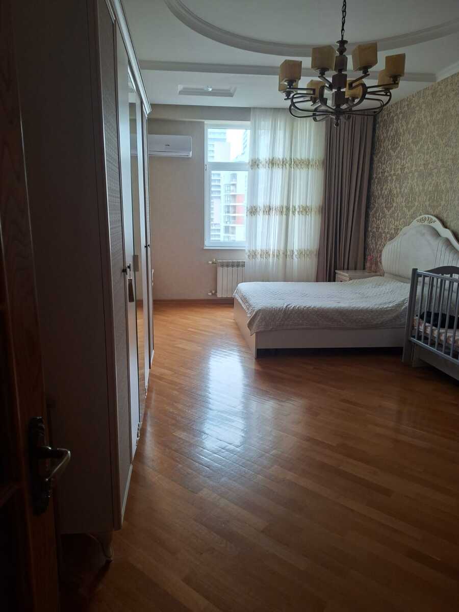Satılır 3 otaqlı yeni tikili 120 m² — Mənzil, Bakı (6)