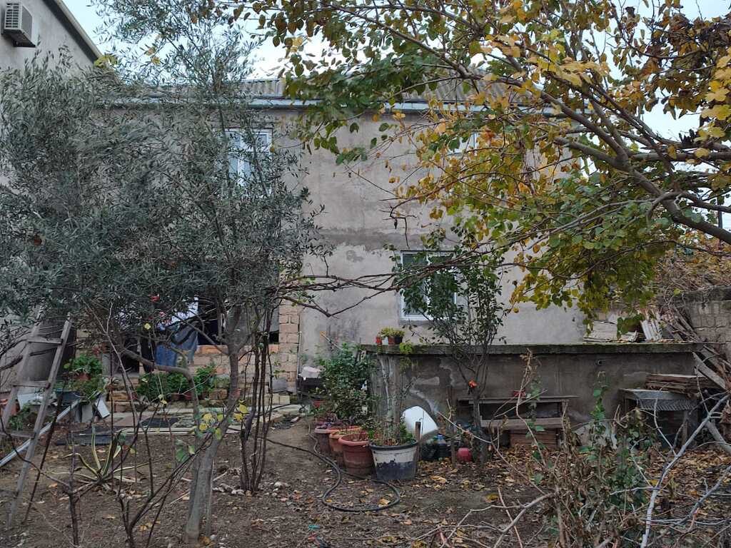 Satılır 5 otaqlı həyət evi/bağ evi 180 m² — Ev, villa, Bakı (2)